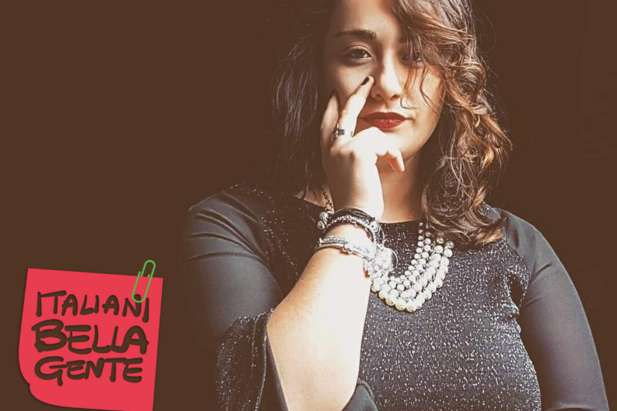 ROBERTA SANTORO: studio e passione per trasformare l’amore per l’arte e la comunicazione in un lavoro